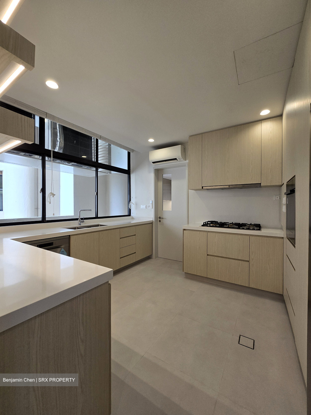 The Colonnade (D10), Condominium #533889491